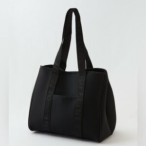 OFFLINE By Aerie Neoprene Tote Bag
